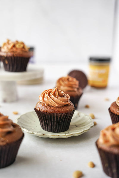 vegan snicker cupcakes