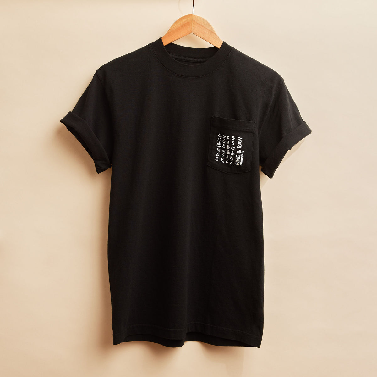 tee shirt black