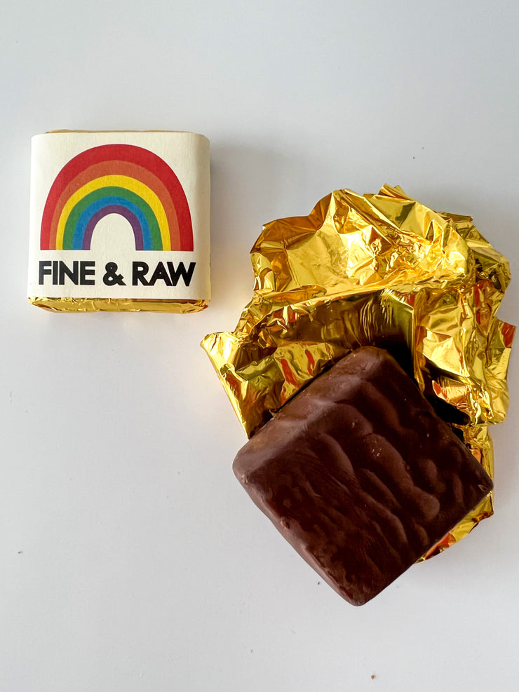 PRIDE Hazelnut Chunkette